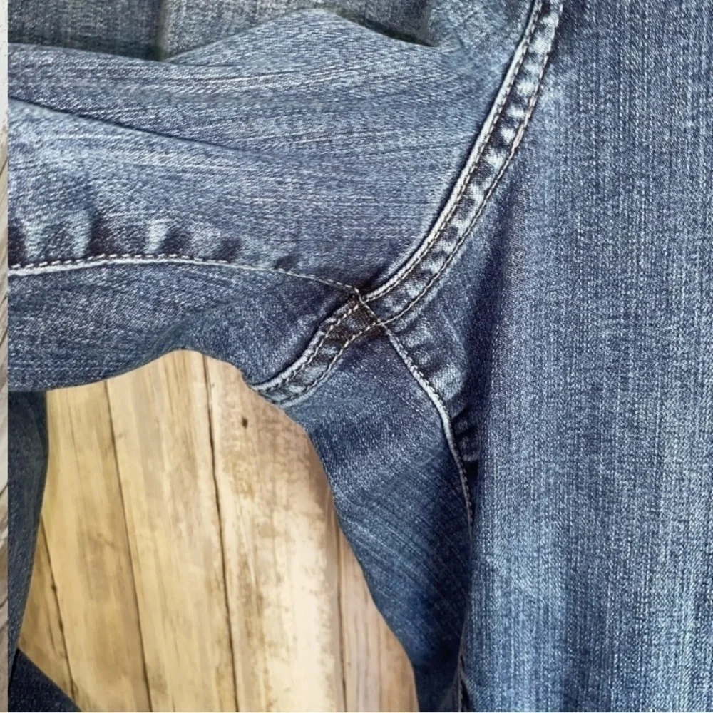 Lane Bryant 3T Straight Stretch Jeans - Picture 3 of 8